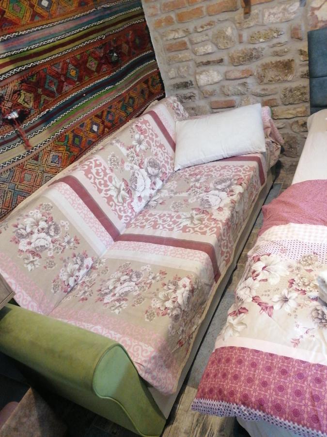 Tashan Otel Фоча Экстерьер фото